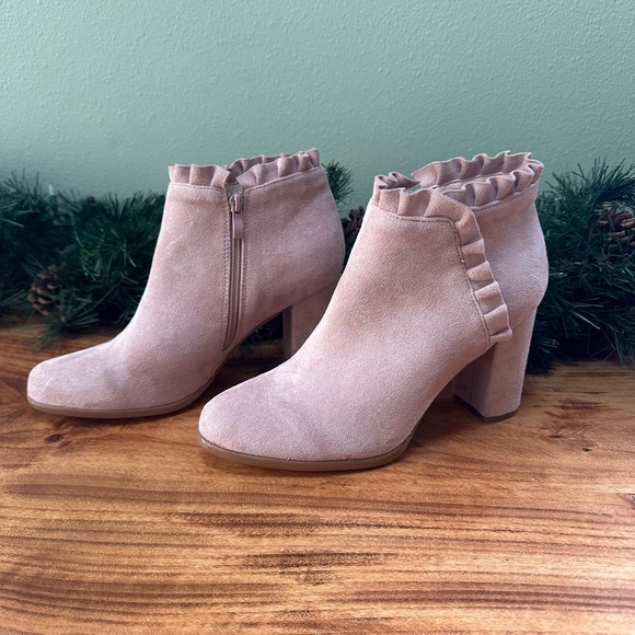 Allegra K Suede Heeled Booties 9.5 - Picture 2 of 6